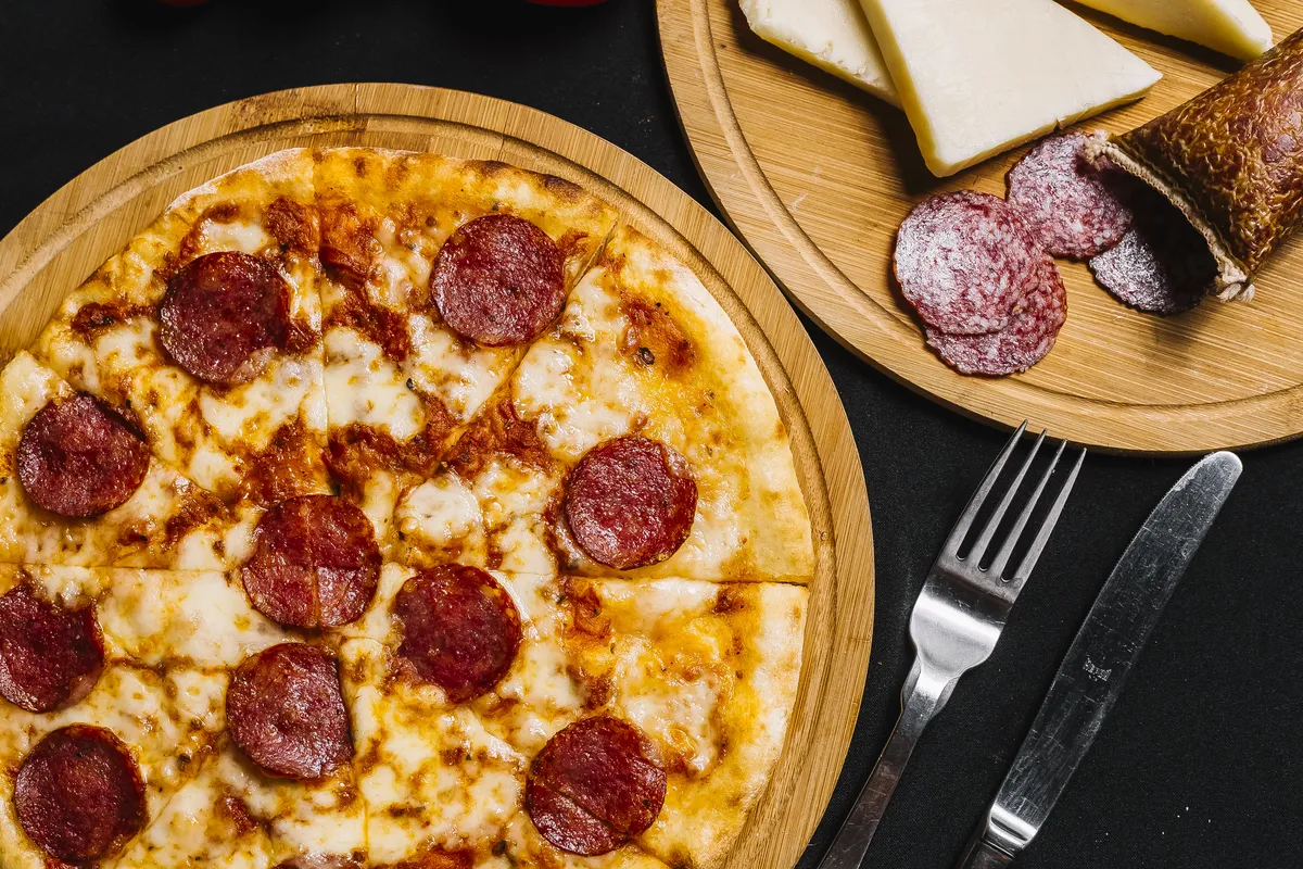 Pizza de Chorizo Picante Ibérico con Miel